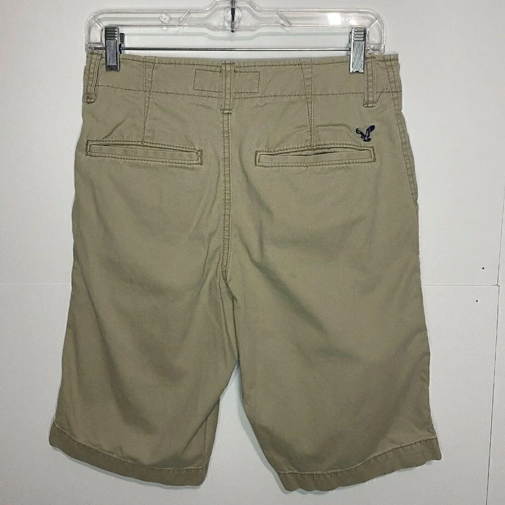 American Eagle Men's Sz 26 Longboard Khaki Shorts